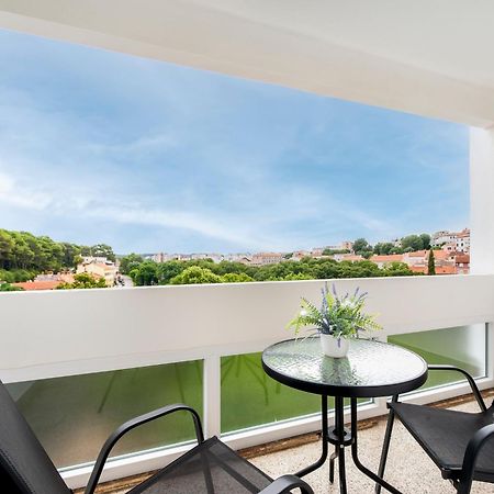 Arena Parkside Residence Pula Exterior foto